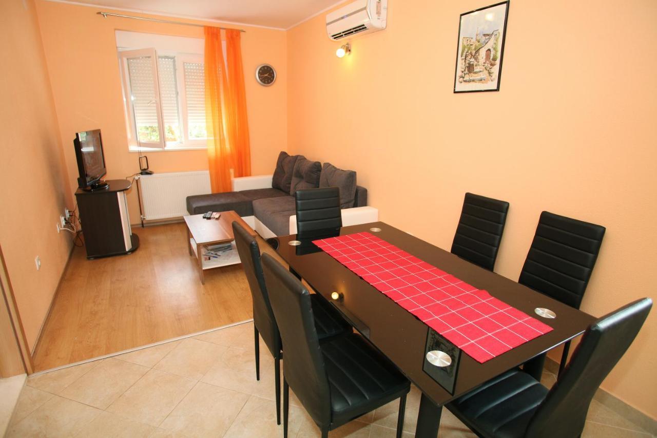 Apartmani Petra Trogir Room photo
